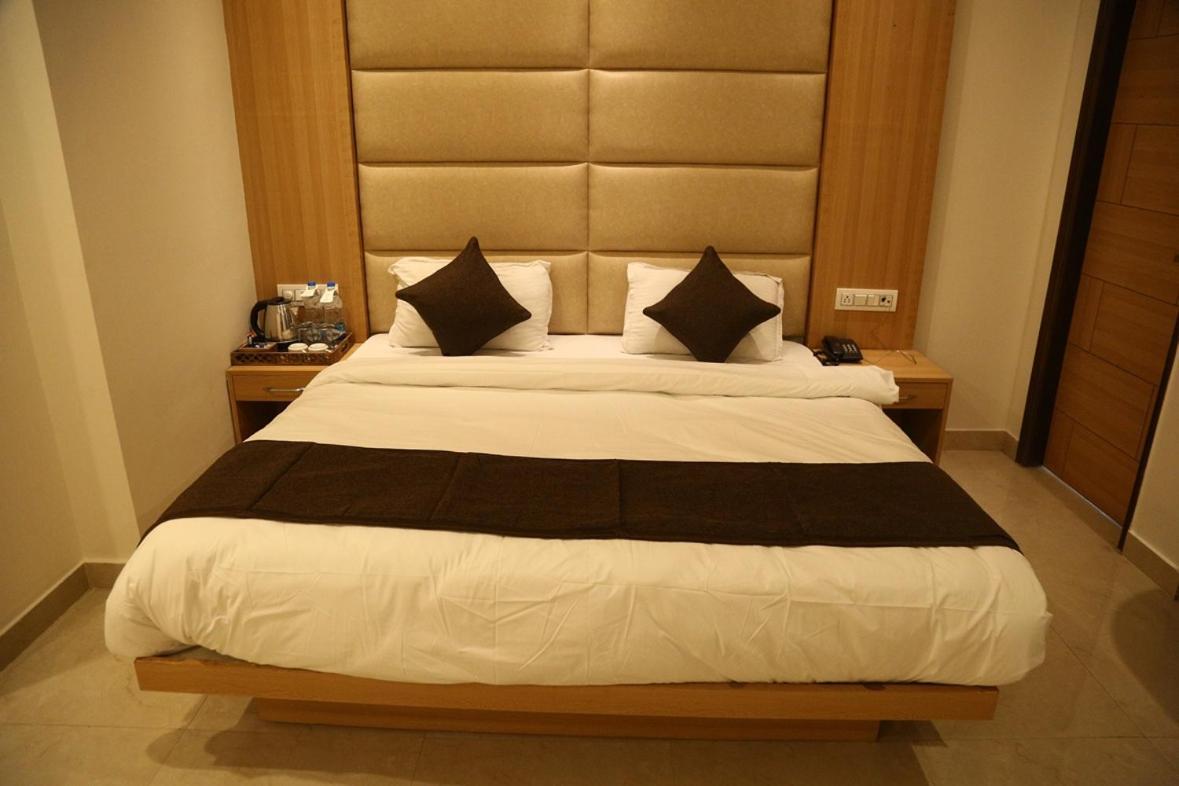 Shining Hills Hotel Mussoorie Luaran gambar